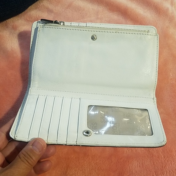 Michael Kors off white studded silver studswallet - Picture 4 of 6